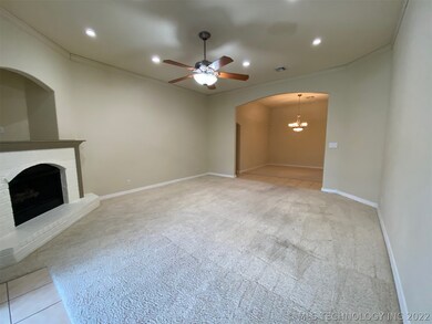 7305 E Indianola St, Broken Arrow, OK 74014 - photo 6