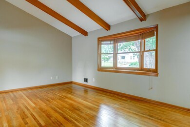 4134 Kendale-24