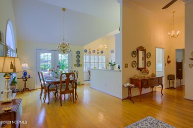 1119 Mill Run - Interiors