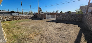 8828 Kenneth St, El Paso, TX 79904 - photo 6