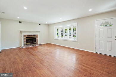 45 Deborah Ln, Matawan, NJ 07747 - photo 6