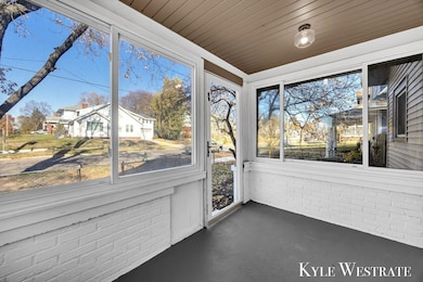 1200 Fisk Rd SE, Grand Rapids, MI 49506 - photo 4