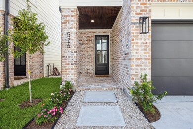 526 Janisch Rd, Houston, TX 77018 - photo 4