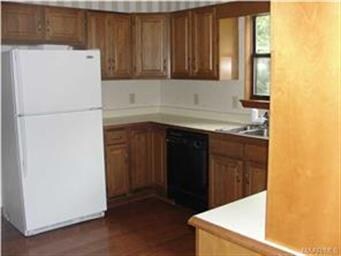 220 Deerwood Dr, Prattville, AL 36067 - photo 7