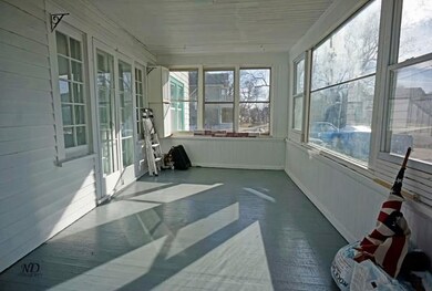 unlisted-address, Waukegan, IL 60085 - photo 2