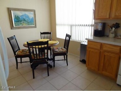 eat in kitchen