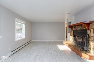 8070 Giddeon Cir unit 5, Anchorage, AK 99504 - photo 4