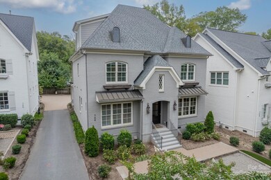 744 Ellsworth Rd, Charlotte, NC 28211 - photo 2