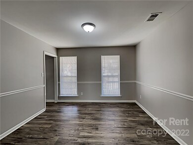 2120 Ballingarry Dr, Statesville, NC 28625 - photo 3