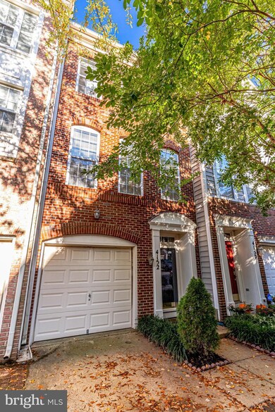 4152 Timber Log Way, Fairfax, VA 22030 - photo 3