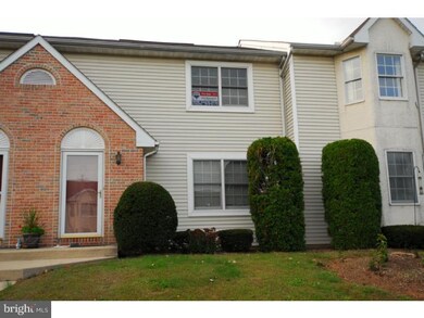 39-4 Mint Tier Ct unit 4, Reading, PA 19606 - photo 2