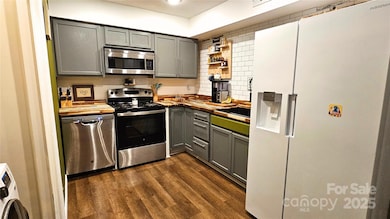 7403 Ashfield Ct unit 1, Charlotte, NC 28226 - photo 4