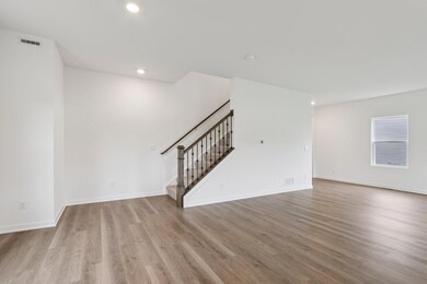 9-web-or-mls-Linden Road-S3107-009