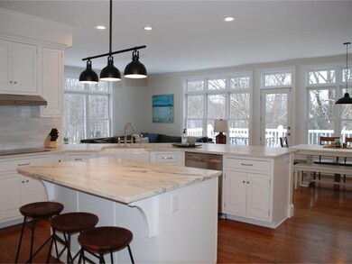 404 Ridgefield Rd, Shelburne, VT 05482 - photo 6