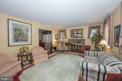 4 E Golf Club Ln, Paoli, PA 19301 - photo 3