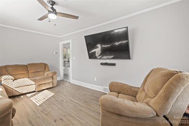 1712 W Highway 150, Lincolnton, NC 28092 - photo 6