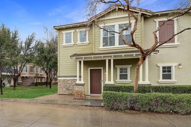HOA maintains all landscaping