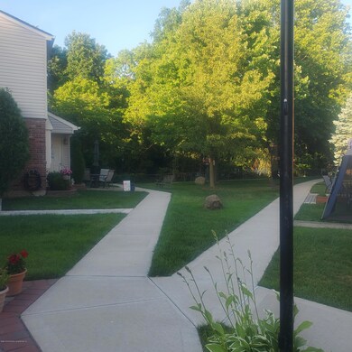 C2E933C0-9877-49EB-9913-38AC413E29EB