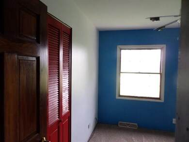 384 E 100 S, Valparaiso, IN 46383 - photo 6