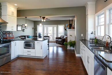 559 Winding Woods Trail, Mount Washington, KY 40047 - photo 6