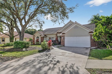 408 SW Sycamore Cove, Port Saint Lucie, FL 34986 - photo 3