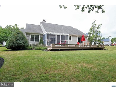 10 Palmetto Cir, New Castle, DE 19720 - photo 2