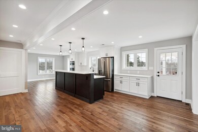 313 S New Ardmore Ave, Broomall, PA 19008 - photo 6