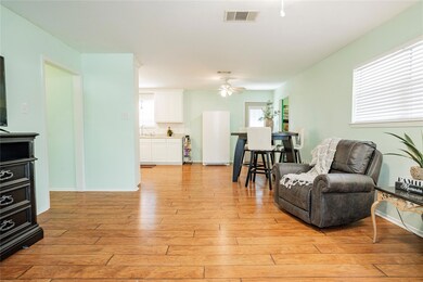 1000 N Miller St, Decatur, TX 76234 - photo 2