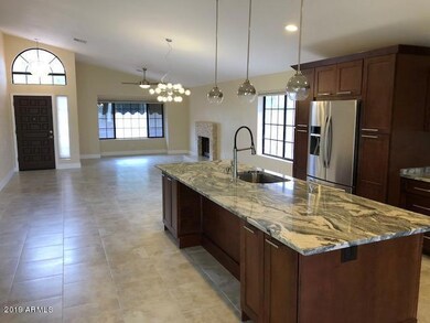 7074 S Jentilly Ln, Tempe, AZ 85283 - photo 4