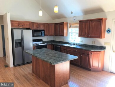 17 Englewood Ln, Mohnton, PA 19540 - photo 2