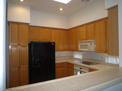 kitchen2