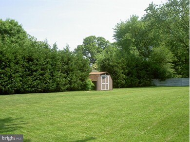 727 George Ave, Essex, MD 21221 - photo 6