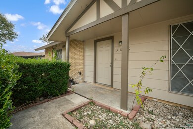 5806 Castle Hunt, San Antonio, TX 78218 - photo 5