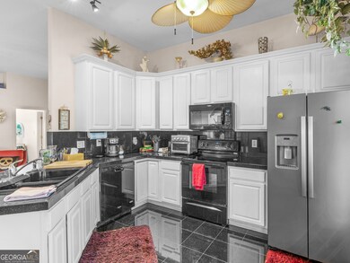 172 Garden Walk, Stockbridge, GA 30281 - photo 6