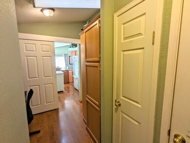 PXL_20231004_230429333