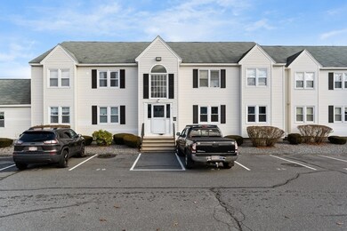 60 Florry Dr unit 27, Dracut, MA 01826 - photo 2