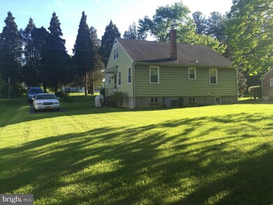 4904 Ridge Rd, Rosedale, MD 21237 - photo 2