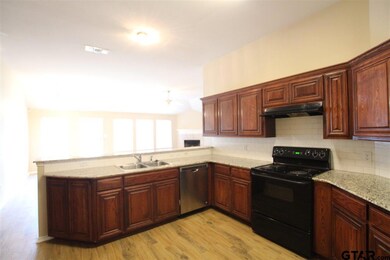 5769 Mustang Trail, Tyler, TX 75707 - photo 6