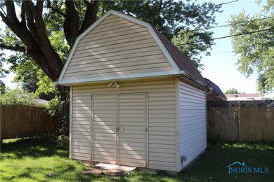 Shed with electrical connection, poured concrete s