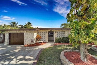 2510 NW 87th Ln, Sunrise, FL 33322 - photo 3