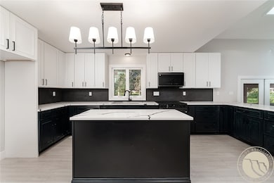 Kitchen with appliances