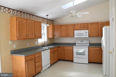 890 Wilderness Rd, Linden, VA 22642 - photo 6