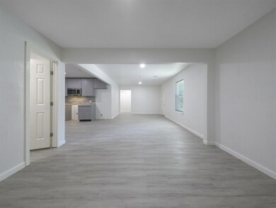 5327 Kingsbury St, Houston, TX 77021 - photo 7