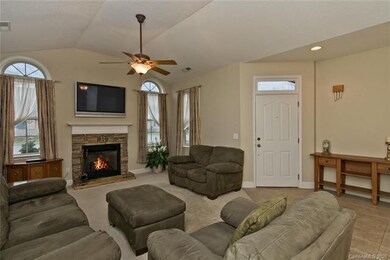 297 Summerfield Place unit 19-C, Flat Rock, NC 28731 - photo 3