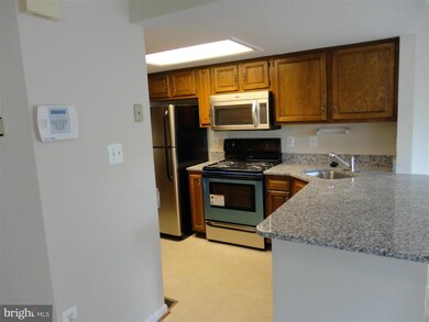 15632 Montview Dr, Dumfries, VA 22025 - photo 2