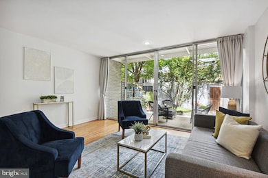 345 O St SW, Washington, DC 20024 - photo 4