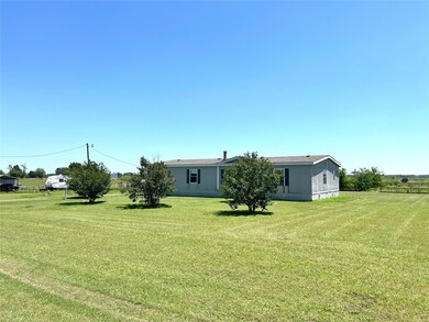 5951 Fm 1181, Ennis, TX 75119 - photo 2