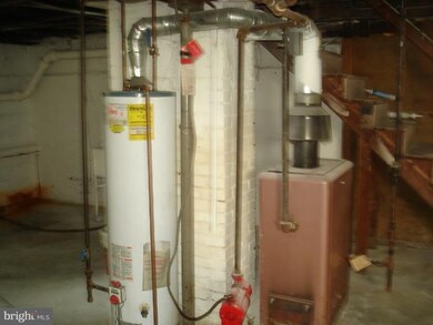 4003 53rd St, Bladensburg, MD 20710 - photo 4