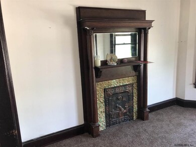 504 7th Ave unit 2nd FL, Troy, NY 12182 - photo 5