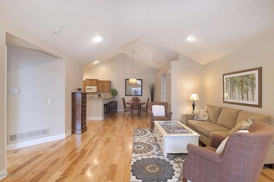 5263 Mapleside Ln SW unit 100, Wyoming, MI 49418 - photo 3